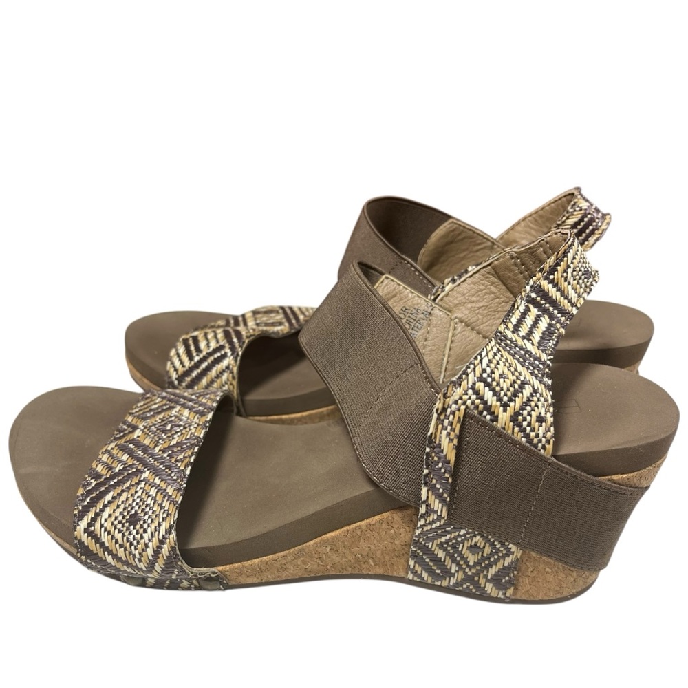 Boutique by Corkys Splendor wedge sandals